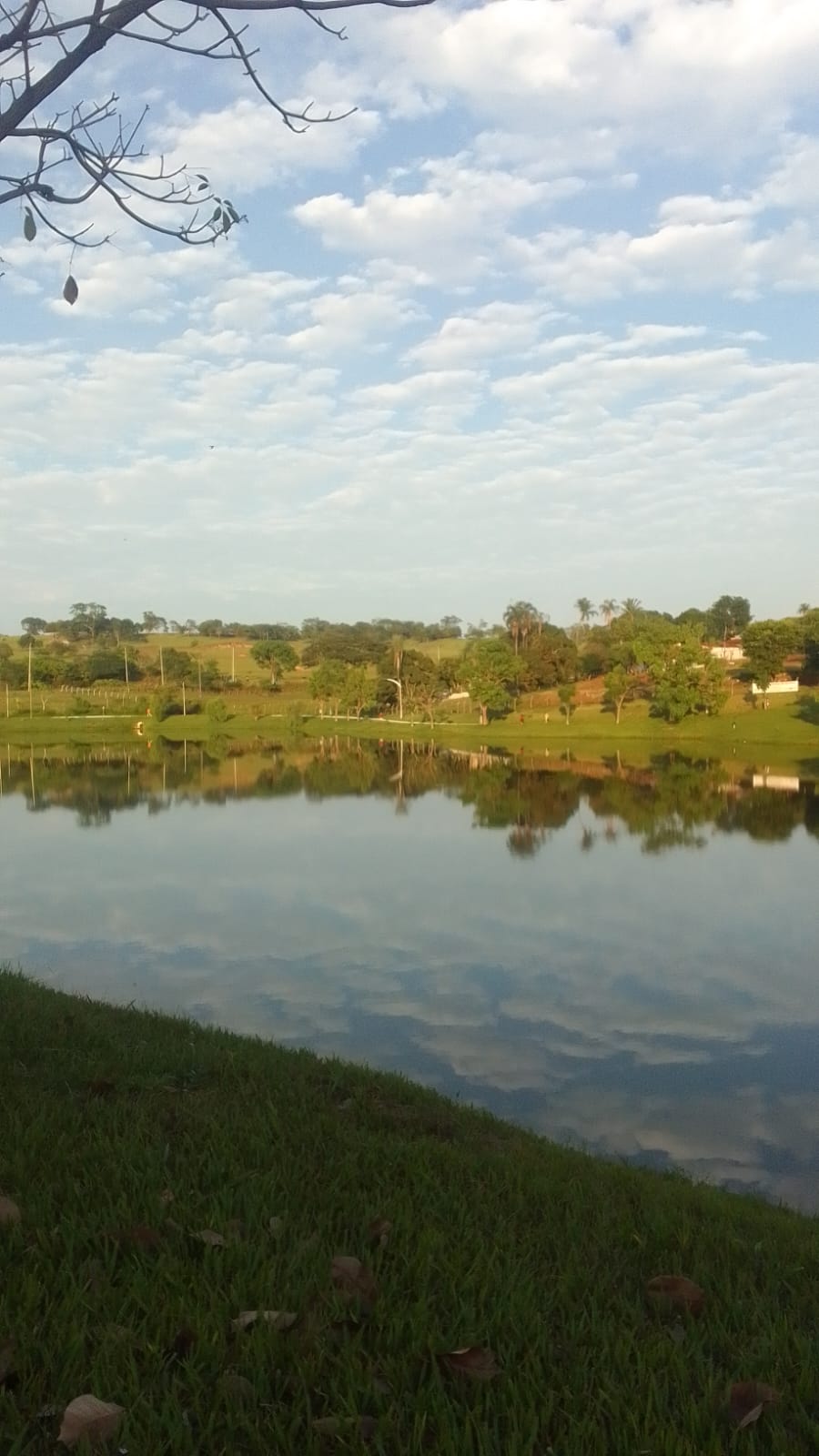 Crônica: (Re)Engenharia do Rock: OLHOS IGUAIS AOS SEUS